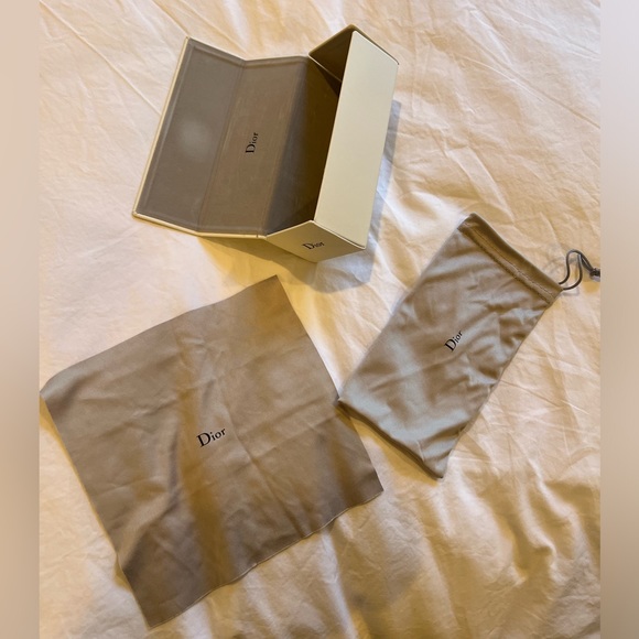 DIOR Pink So Real Sunglasses - Picture 3 of 4